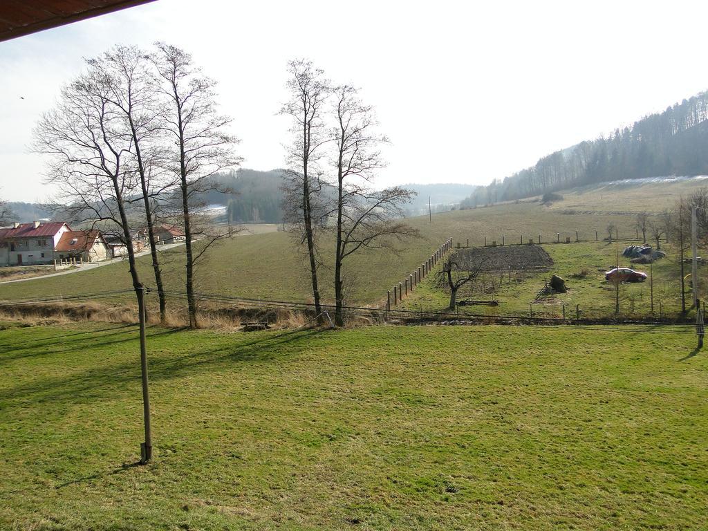 Romanowka Oldrzychowice Klodzkie Rum bild